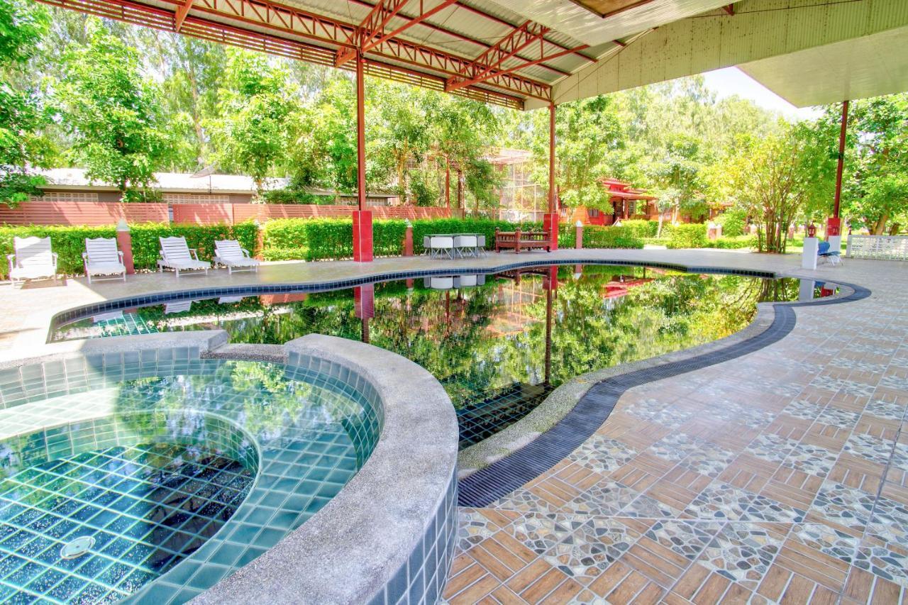Thaiasia Goldensea Resort Ayutthaya Eksteriør billede